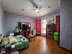 Simon Lane (D19), Terrace #486544111